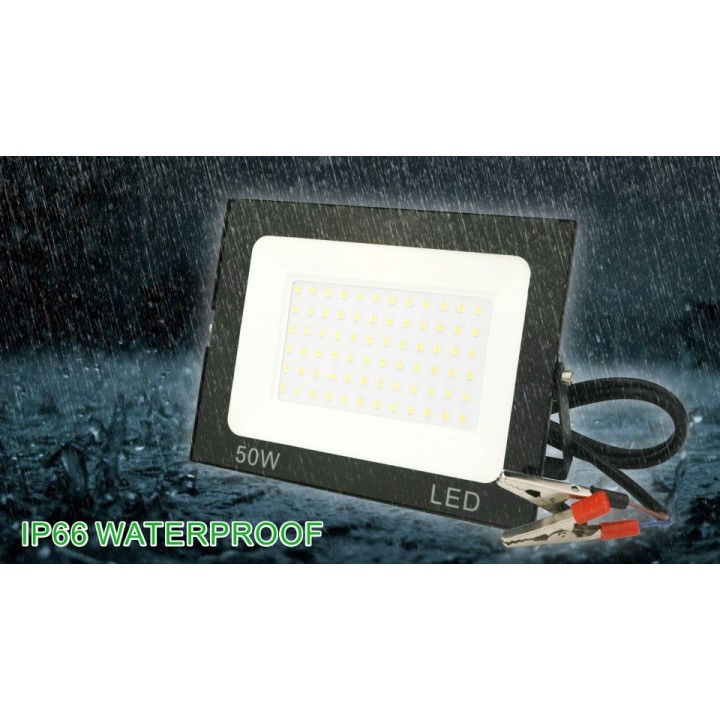 LED-Projektorbeleuchtung 12V DC 50W kaltweiß wasserdicht IP66 tragbares Licht SMD2835 4500 Lumen