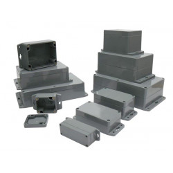 Caja abs sellada con brida de montaje 171x121x80mm