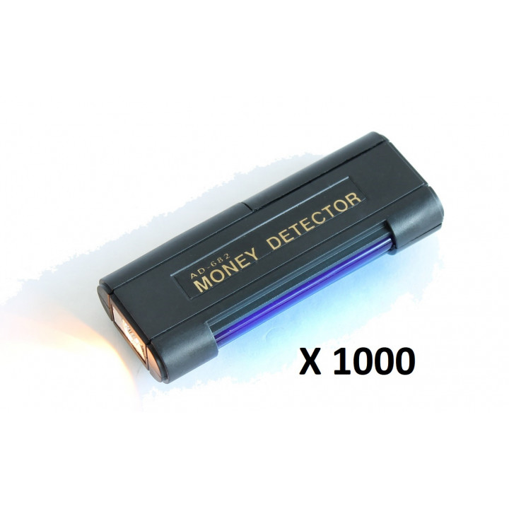 500 Detector counterfeit bank notes portable uv little detector (battery supply) fake notes cards detection system
