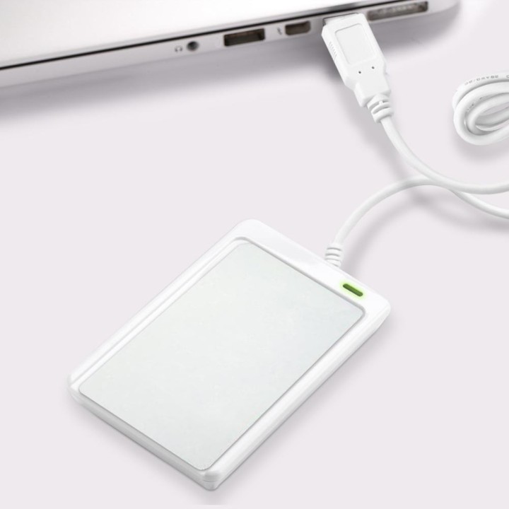 Lecteur enregistreur acr122u pour badges cartes 13.56 MHz SmartCard sans contact USB