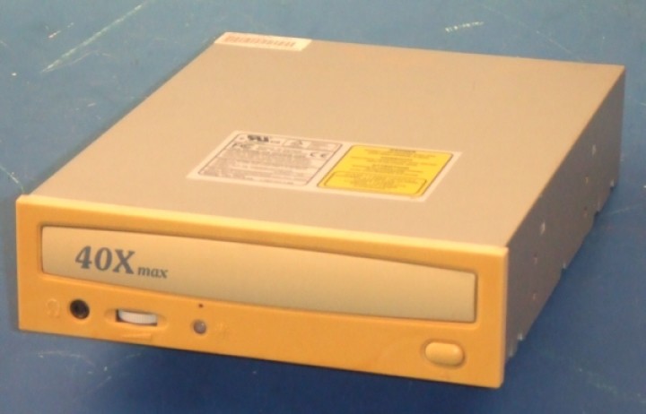 Cd rom drive 40x reconditioned computers pc cd rom drives jr international - 1