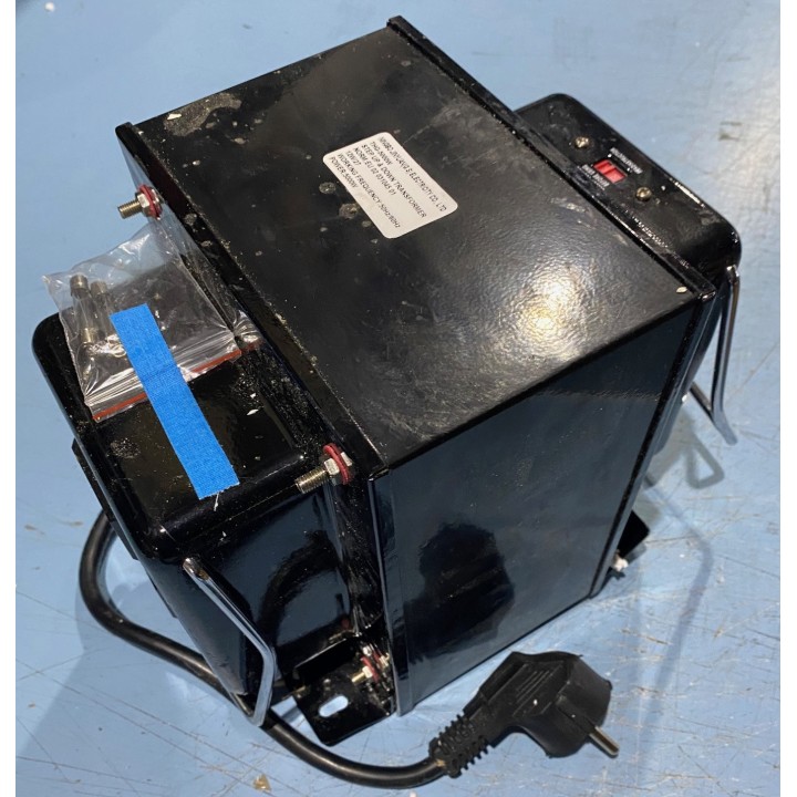 Convertitore elettrico cambia tensione 220 verso 110vca trasformatore 220v 110v 5000w corrente adattatore converter