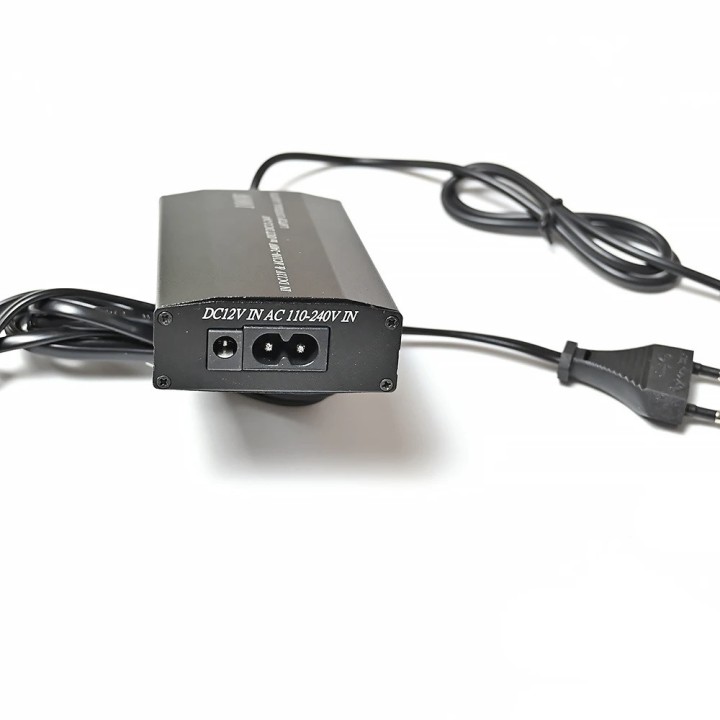 Alimentacion compacta conmutada universal salida 15 a 24vdc + salida usb 5v 120w