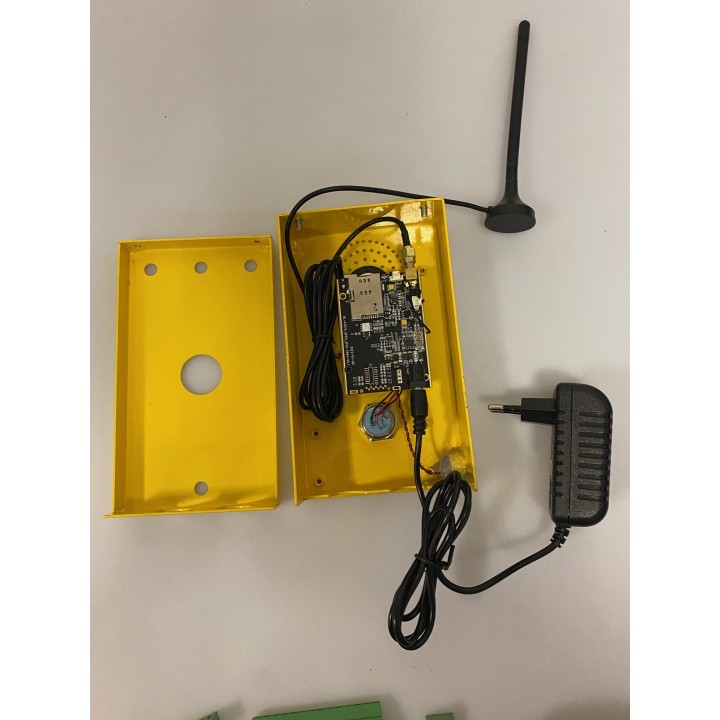 Alarme gsm autonome avec bouton appel sos urgence avec interphone avec alim 220v 12v 1a