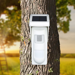 Solar power outdoor flash siren Pet immunity solar power sensor dual function security