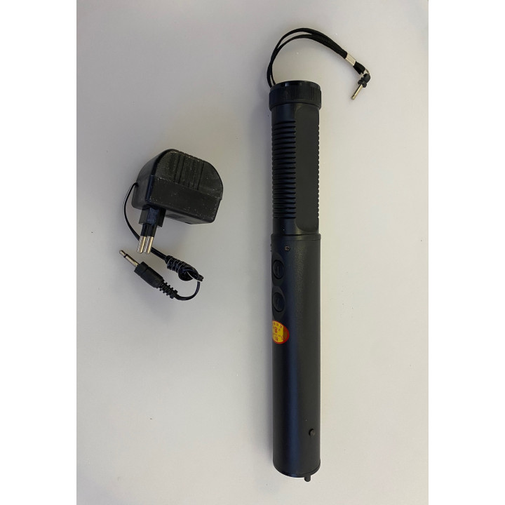 Torche electrifiee eclairage rechargeable taser paralyseur shock electrique 300kv baton defense