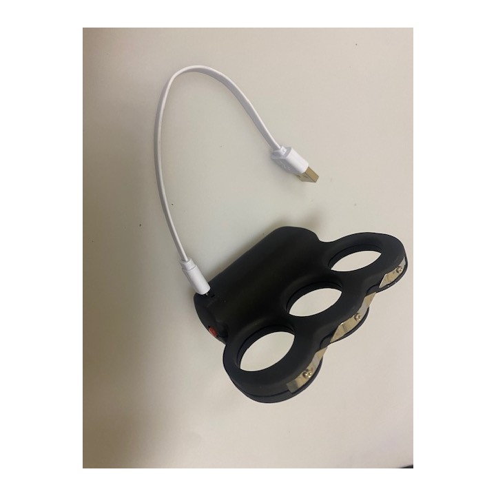 Poing américain électrique "knuckler" rechargeable sur secteur Piranha 2 000 000 Volts