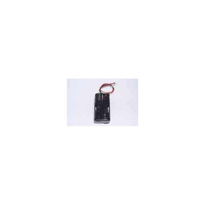 Coupler has 4 batteries r6 square wire