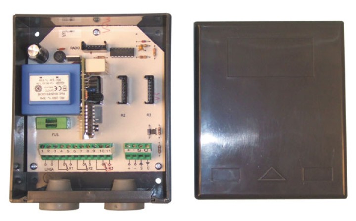 Central electronica para lector llaves magneticas lcmn y cmn control accesos electronicos centrales accesos control jr  internat