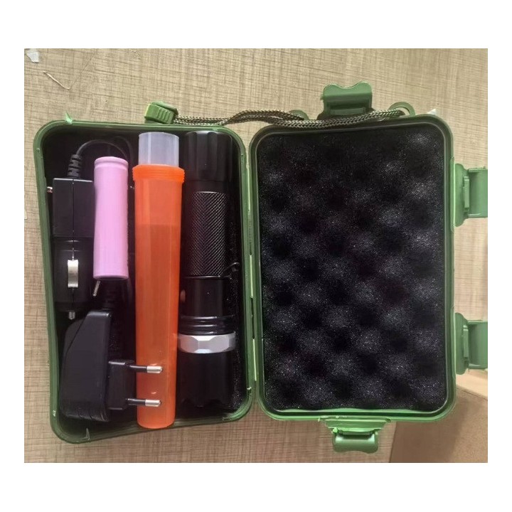 1000LM 5W CREE impermeable llevó recargable policía linterna comando tráfico de luz de la antorcha con zoom por 18650 carga