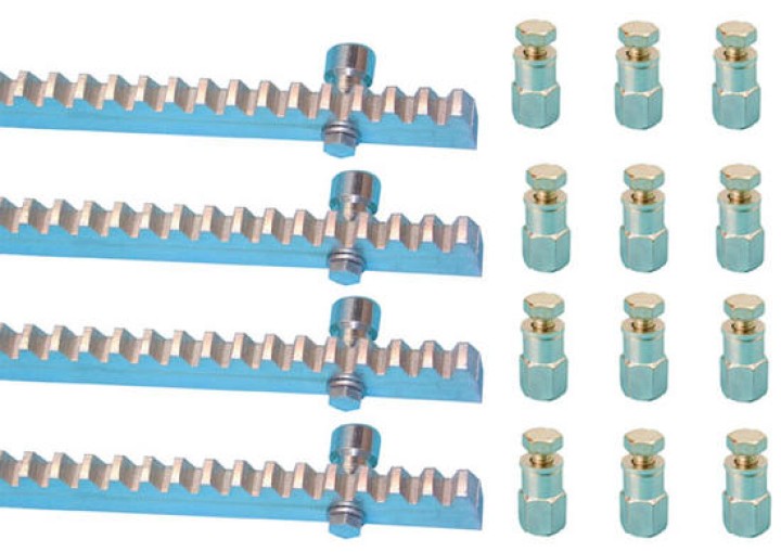 Cremagliera zinco 4m30x12mm + 12 supporti cancelli automatici scorrevoli jr international - 1