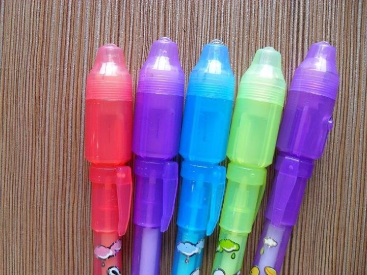 6 una tinta de rotulador ultravioleta lámpara ultravioleta invisible con la agenda verde jr  international - 4