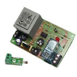 Thermostat temperature CEBEK i-108 230v 60ma output relay has max 5a 85x55x35mm cen - 1