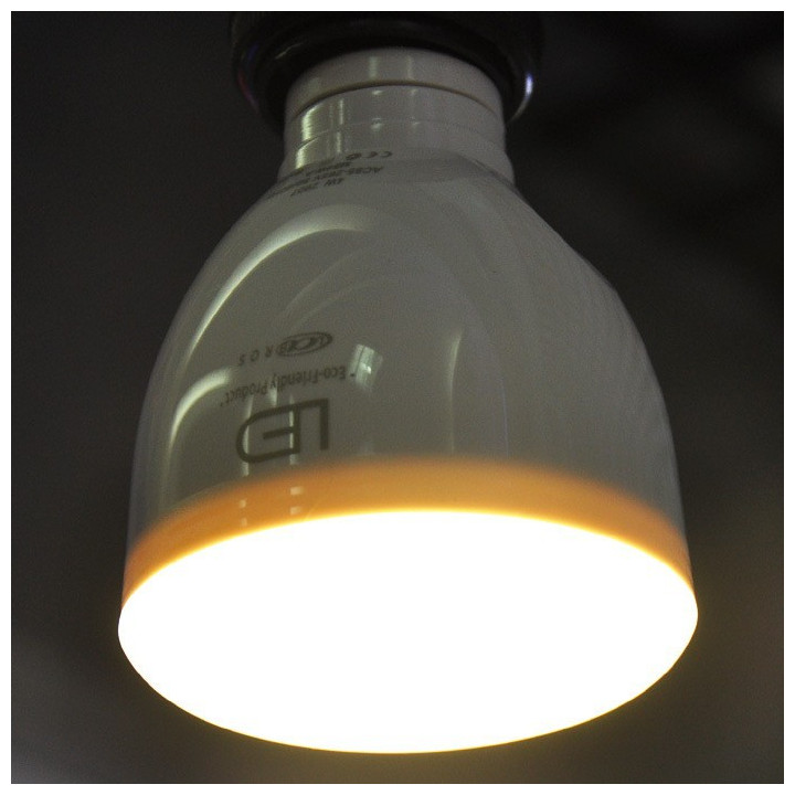 Recargable llevó la iluminación de la luz 5w e27 bombilla led llámpara de emergencia para el hogar 2835 batería smd led bombilla