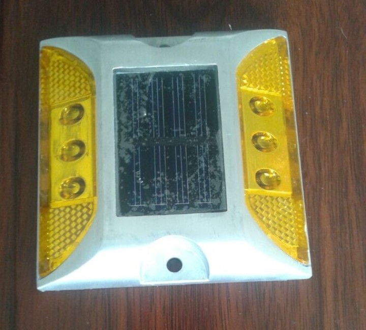 Solar led road stud light street garden light jr international - 10