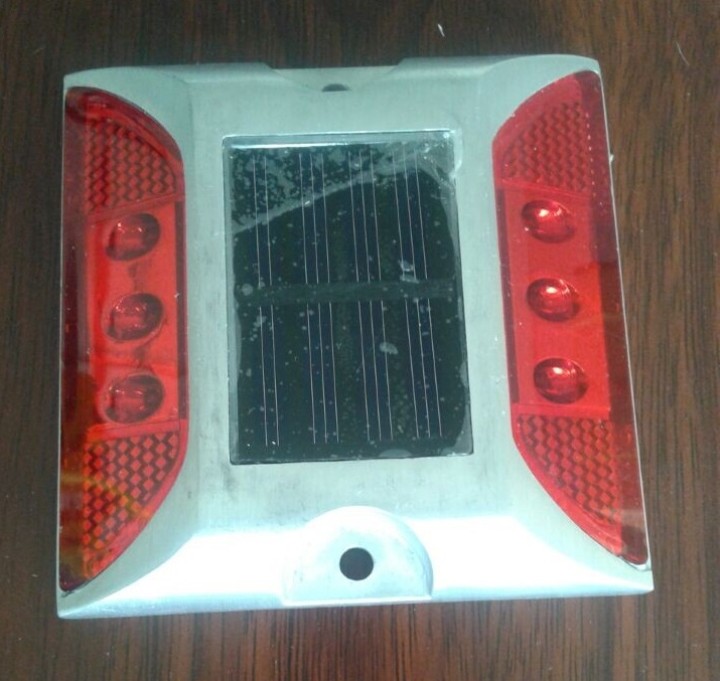 Led de carretera solar stud y jardín camino catódica ip66 rojo amarillo verde azul elección jr international - 5
