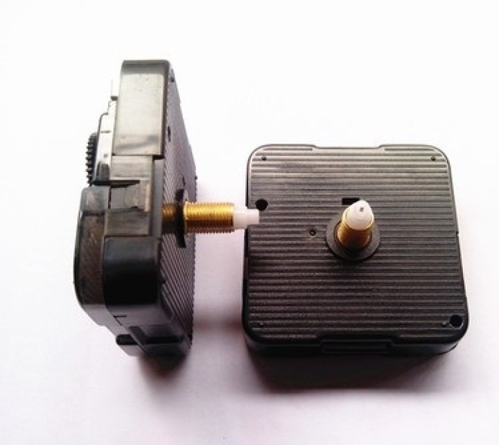 Mecanismo de las agujas del reloj de cuarzo de 18 mm con eje largo bss6188 jr international - 4
