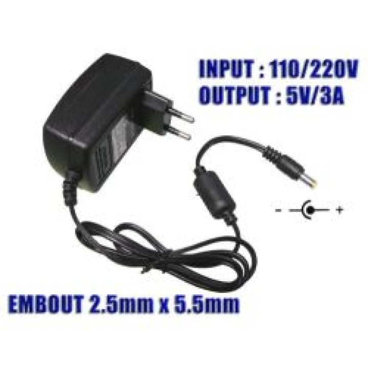 Adaptador Sector 220v - 3A salida de 5V DC - Tip 2.5 x 5.5mm jr international - 1