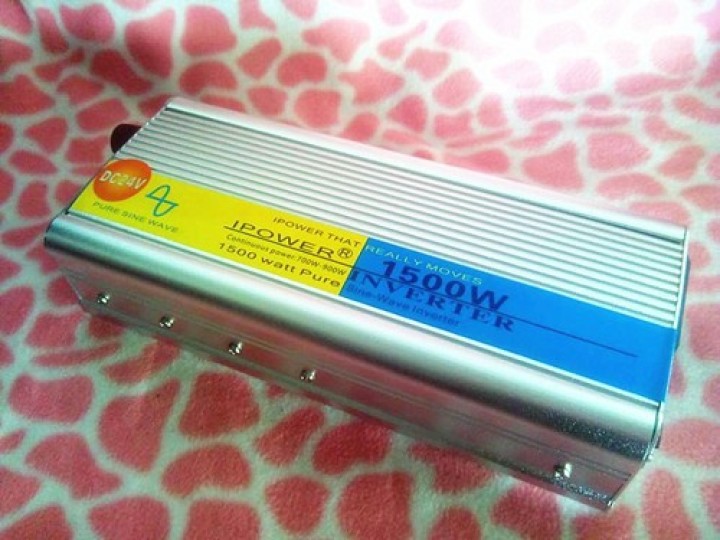 1500W WATT DC 24V a 220V AC portatile di potere del caricatore Car Inverter convertitore di tensione da 24V a 220V jr internatio