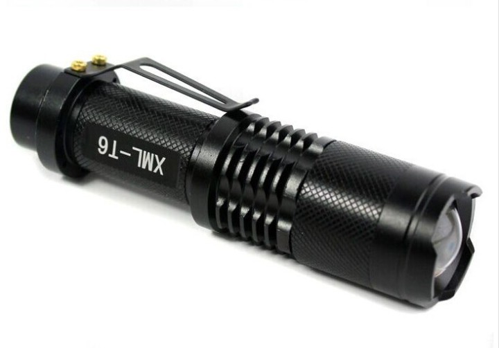 Torche led 10w zoom Cree xml T6 18650 + chargeur lumière 2000 lumen eclairage zoom high-tech place - 2
