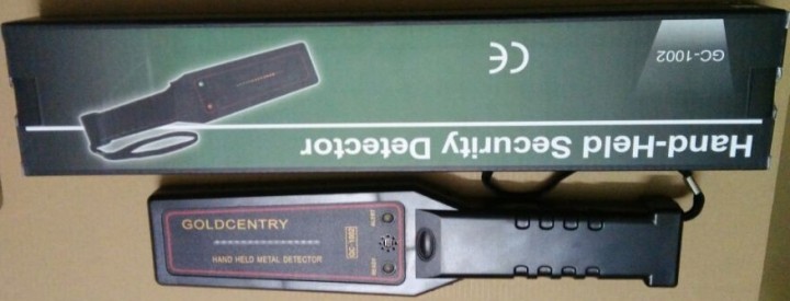 Portable Hand-Held Professional Metal Detector GC1002 bounty hunter - 6