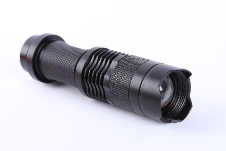 SK68 Q5 300-Lumen lente linterna LED linterna portátil LED antorcha lámpara Viaje al aire libre w / Red Light Palo ledwarning - 