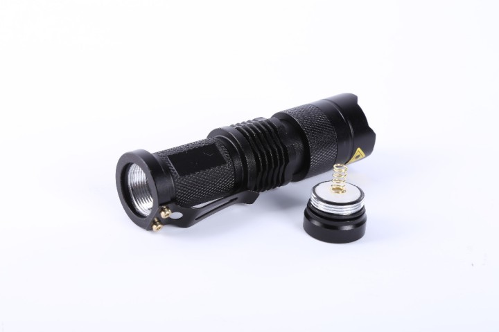 SK68 Q5 300 Lumen LED-Taschenlampe Objektiv bewegliche LED Taschenlampe Lampe Outdoor-Reisen w / Red Light Stick ledwarning - 2