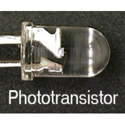 Phototransistor optocoupler transistor isolation