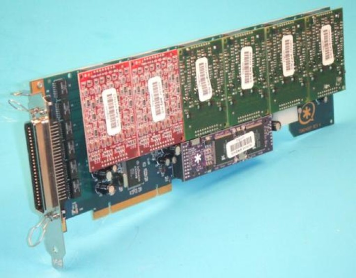 Tarjeta pci central telefónica tdm2400p jr international - 1