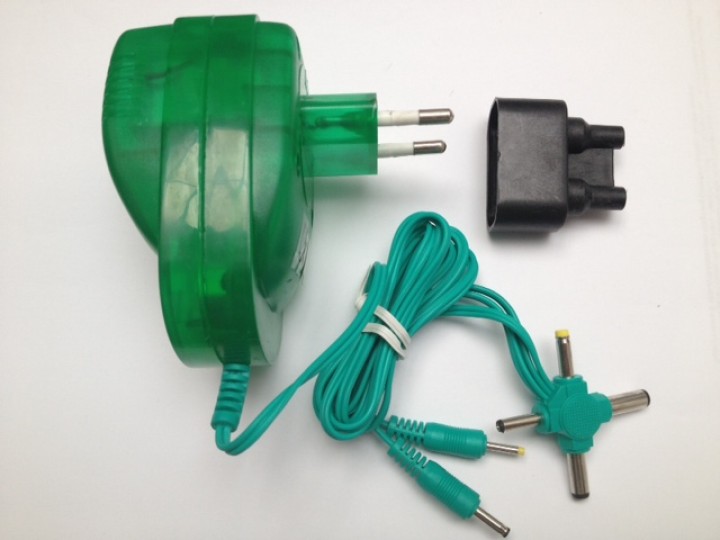 Alimentacion electrica con clavija 220vca 3 12vcc 300ma adaptadores 2.5v 3.5v 5.5v 6.5v 8.5v 9.5v 10.5v 11.5v 12.5v 14v 15v cone
