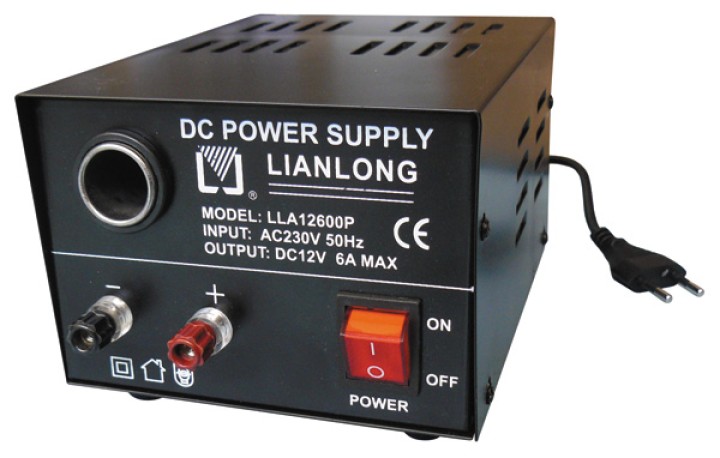 Alimentatore elettrico 220vca 12vcc 5a 60va prise allume cigare transformateur tension 12v voiture jr international - 1