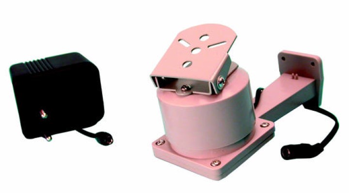 Pan and tilt with wall support 24vac interior horizontal pan and tilt with wall support video surveillance equipment pan and til