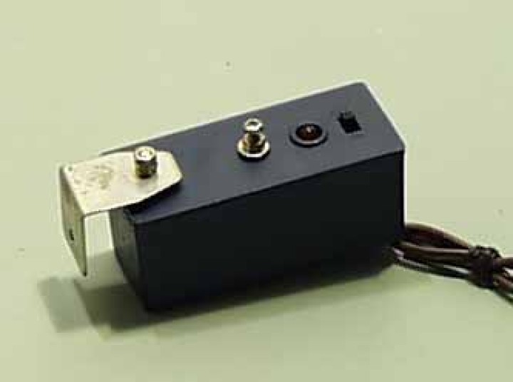 Rivelatore di urto meccanico per allarme antifurto vettura jr international - 1