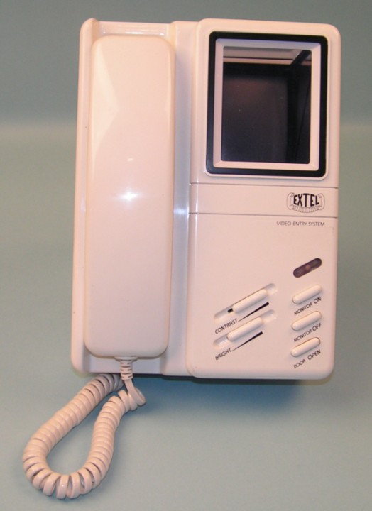 Videosorveglianza monitor reimballa video in bianco e nero citofono ulteriori 871 jr international - 1