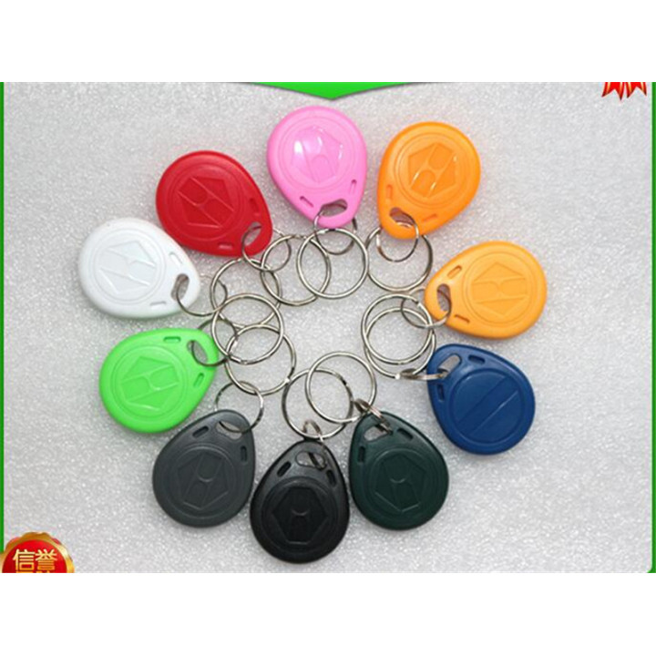 100 pcs EM4305 Copy Rewritable Writable Rewrite EM ID keyfobs RFID Tag Key Ring Card 125KHZ Proximity Token Access Duplicate jr 