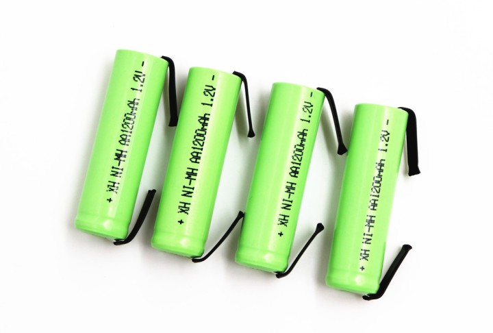 Batería recargable 1200mah 2A 1.2v lr06 aa am3 lr6 ni-mh con pata para diente de cepillo de afeitar