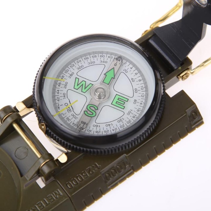 BOUSSOLE ORIENTATION LOUPE Compass Facillite l'orientation BOUSSOLE ORIENTATION BOUSSOLE Compas