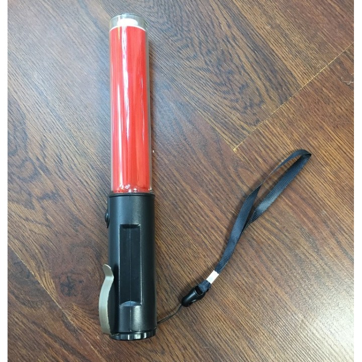 Baton lumineux led rouge + batterie rechargeable + chargeur 220v 5v support magnetique