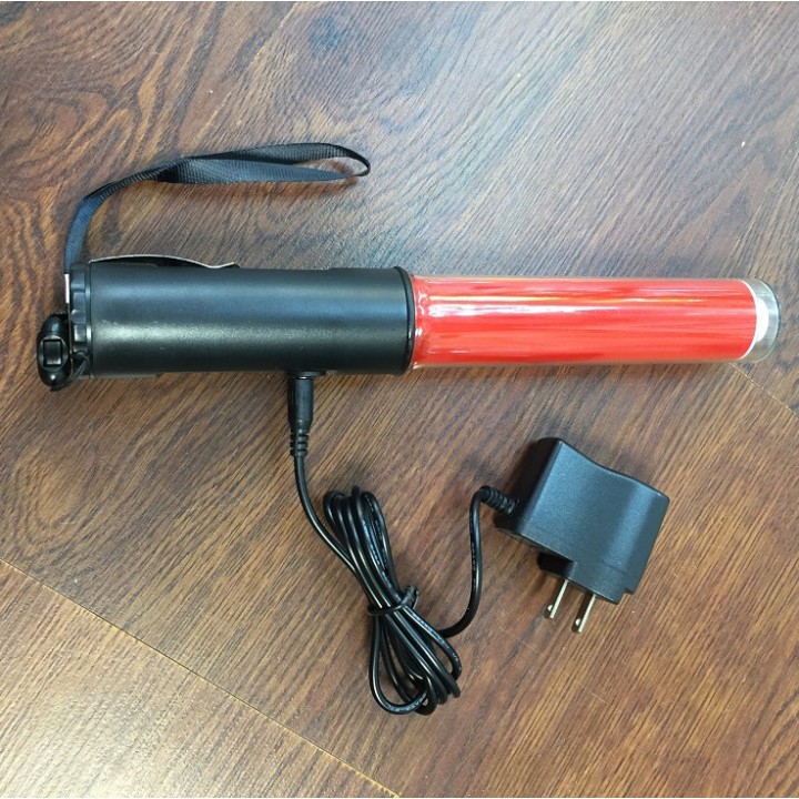 Baton lumineux led rouge + batterie rechargeable + chargeur 220v 5v support magnetique