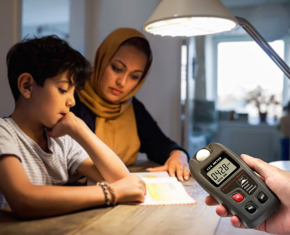 MT-30 Handheld Digitales Multifunktions-Luxmeter 0.1-200000lux Luxmeter mit hoher Genauigkeit Tragbares
