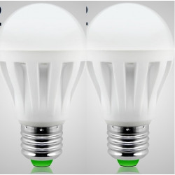 2 X 7w led bulb lighting e27 220v 240v white light jr international - 1