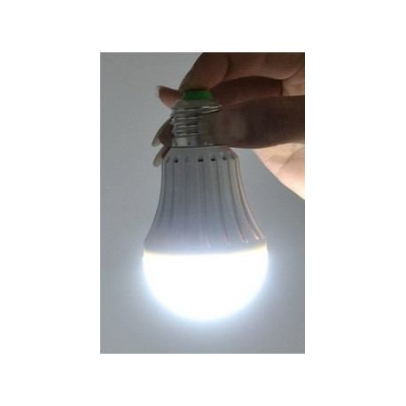 Rechargeable led emergency light lighting 7w e27 led bulb lamp for home 2835 smd battery lighs led bombillas ce rohs jr internat