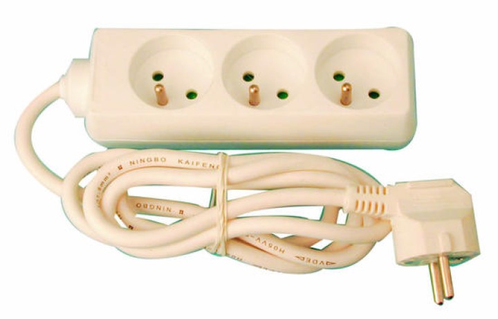 3 fach steckdosenleiste 3 euro steckdosen 3x1mm² elektrische steckdose elektrischen steckdosen 3 ausgange jr international - 1