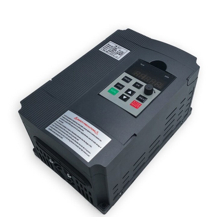 convertisseur de fréquence 50hz 60hz variateur moteur de 0 ~ 650Hz 220v 1500W 3 phases wk-9000