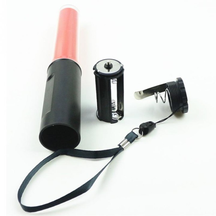 2 Bastone luminoso da 26 cm torcia a LED che illumina il traffico stradale dell'aeroporto a luce rossa eclats antivols - 10