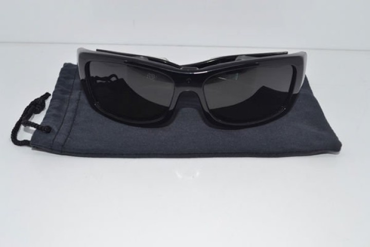 Spy camera sunglasses embarquee 3 mega pixel 4gb mp3 spy sun glasses mv300 listening boutique moderne - 5